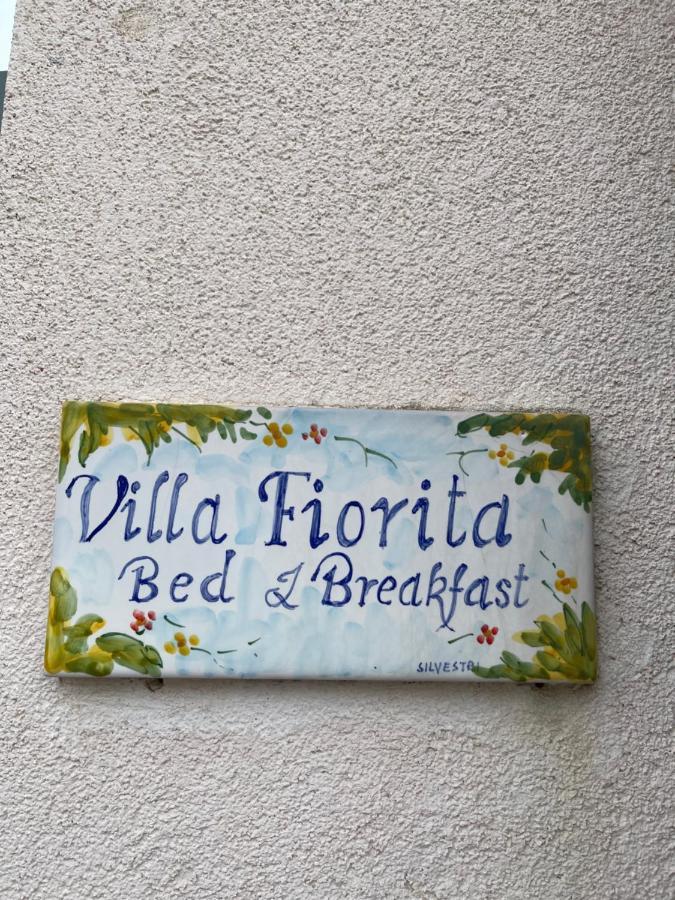 B&B Villa Fiorita Понтеканяно Екстериор снимка